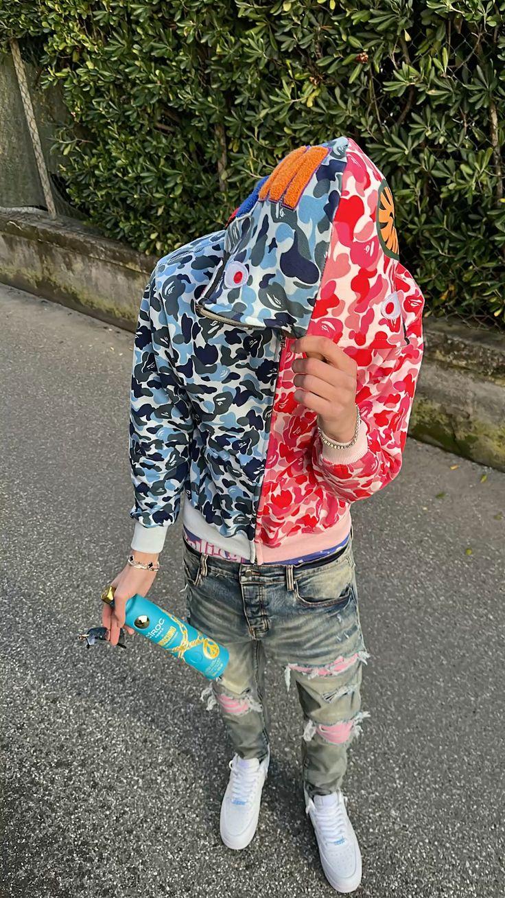 BAPE