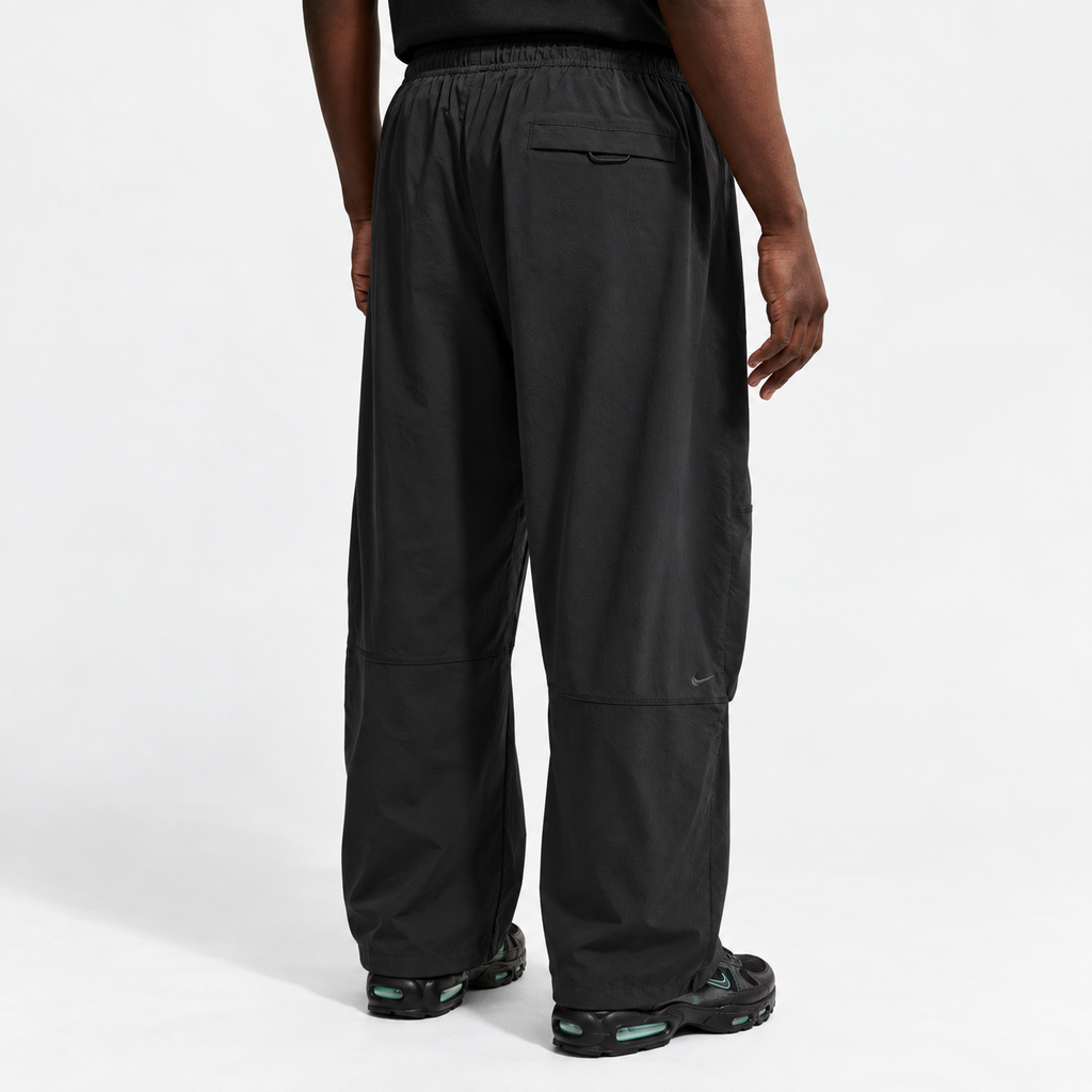 Pantalón Windrunner Nike Tech