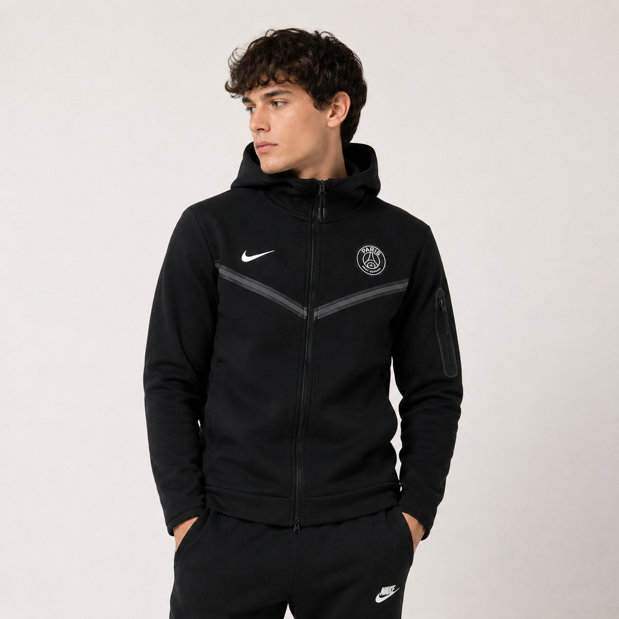 Nike PSG Tech Fleece Hoodie “Black”