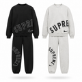 Conjunto Supreme x Nike Arc Crewneck