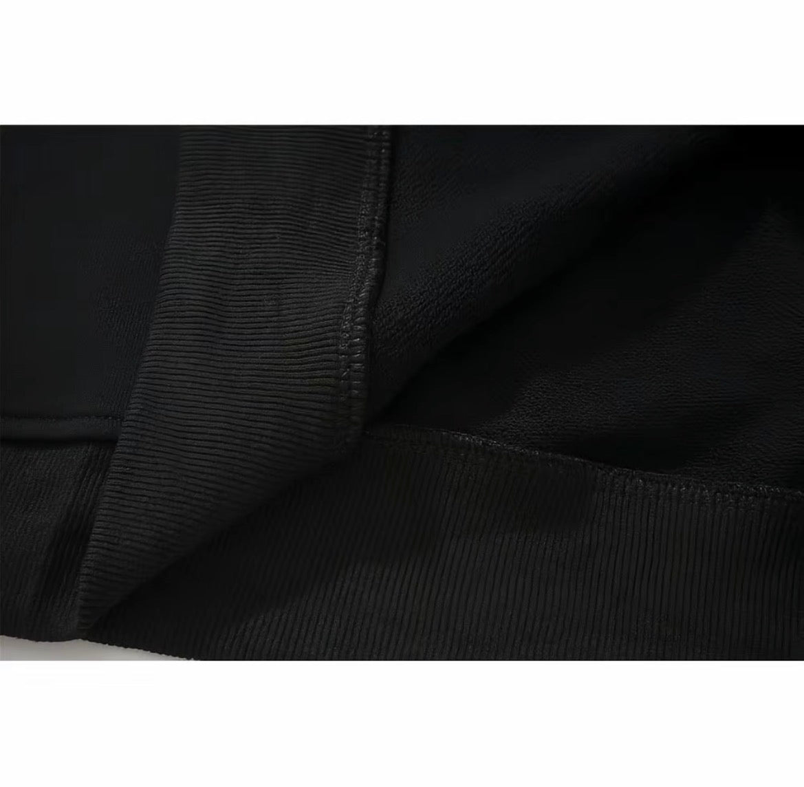 Off-White Minimal Street Hoodie – Luxury Vibes