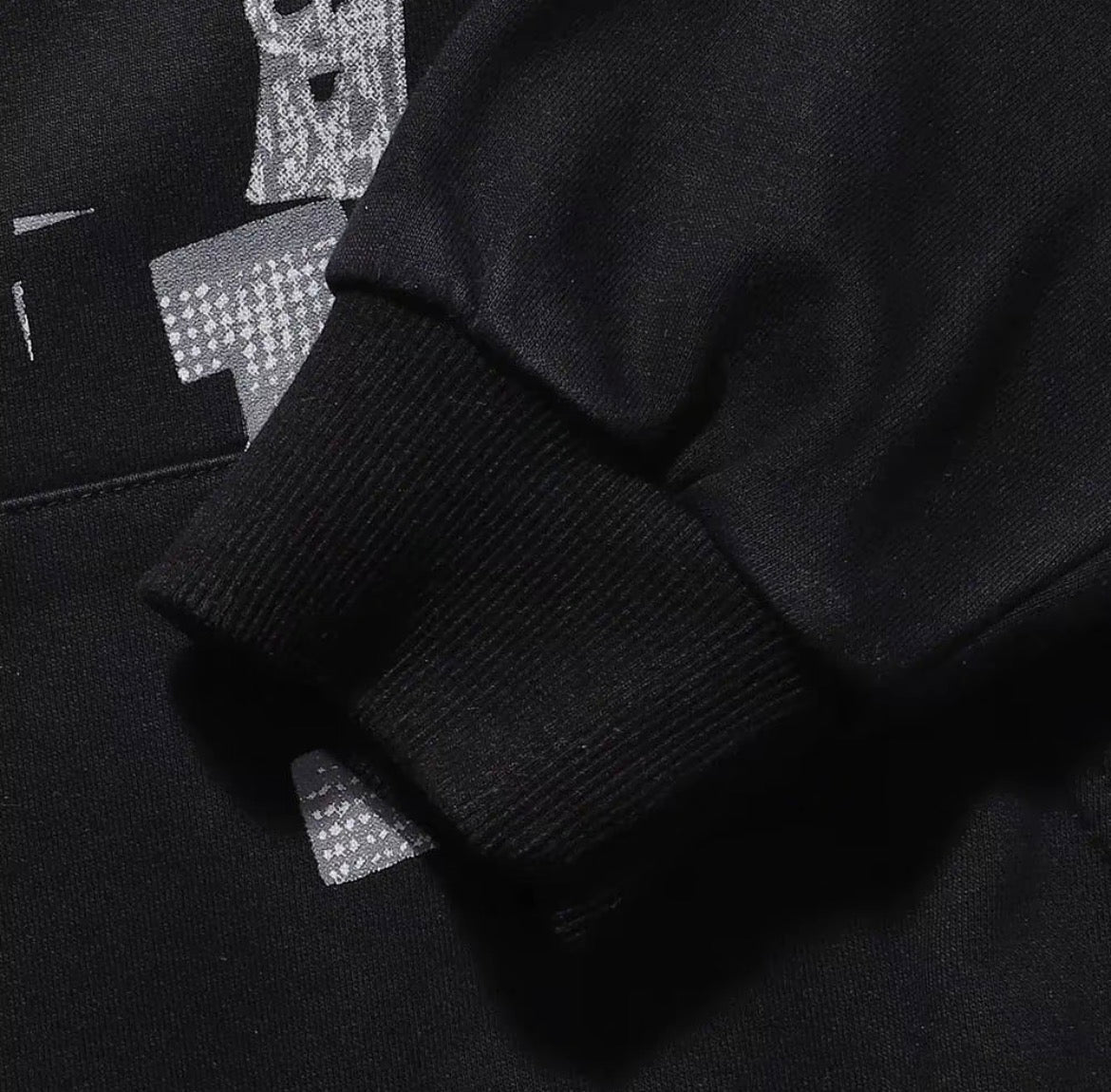 VALE FOREVER “VALLEY 97” HOODIE BLACK