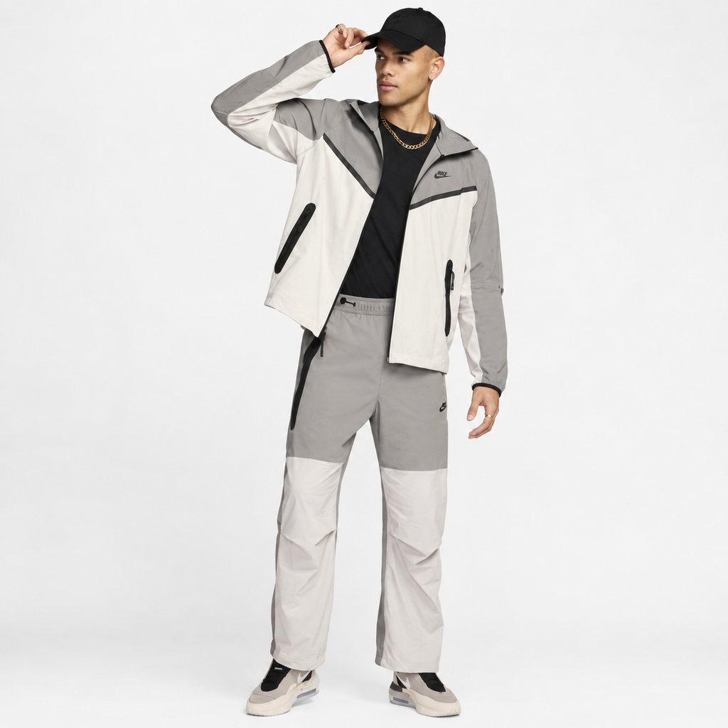Pantalón Windrunner Nike Tech
