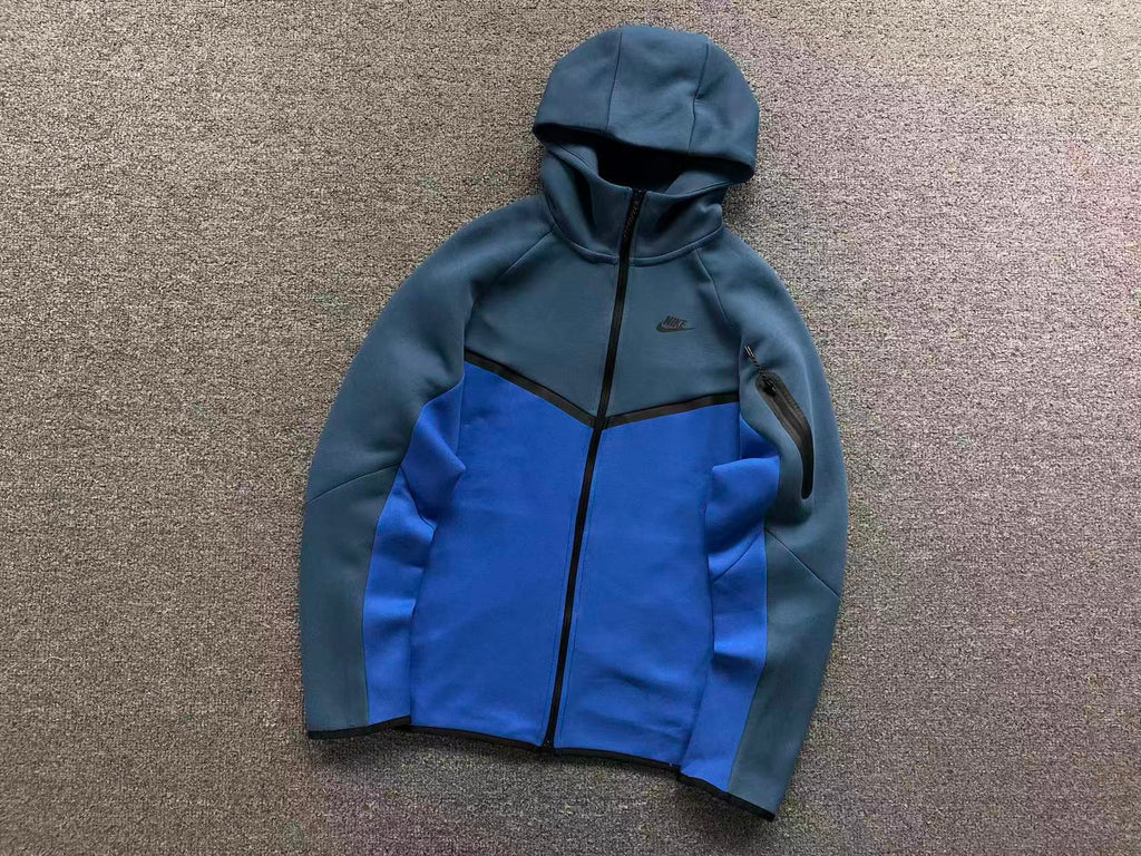 Nike Tech Fleece