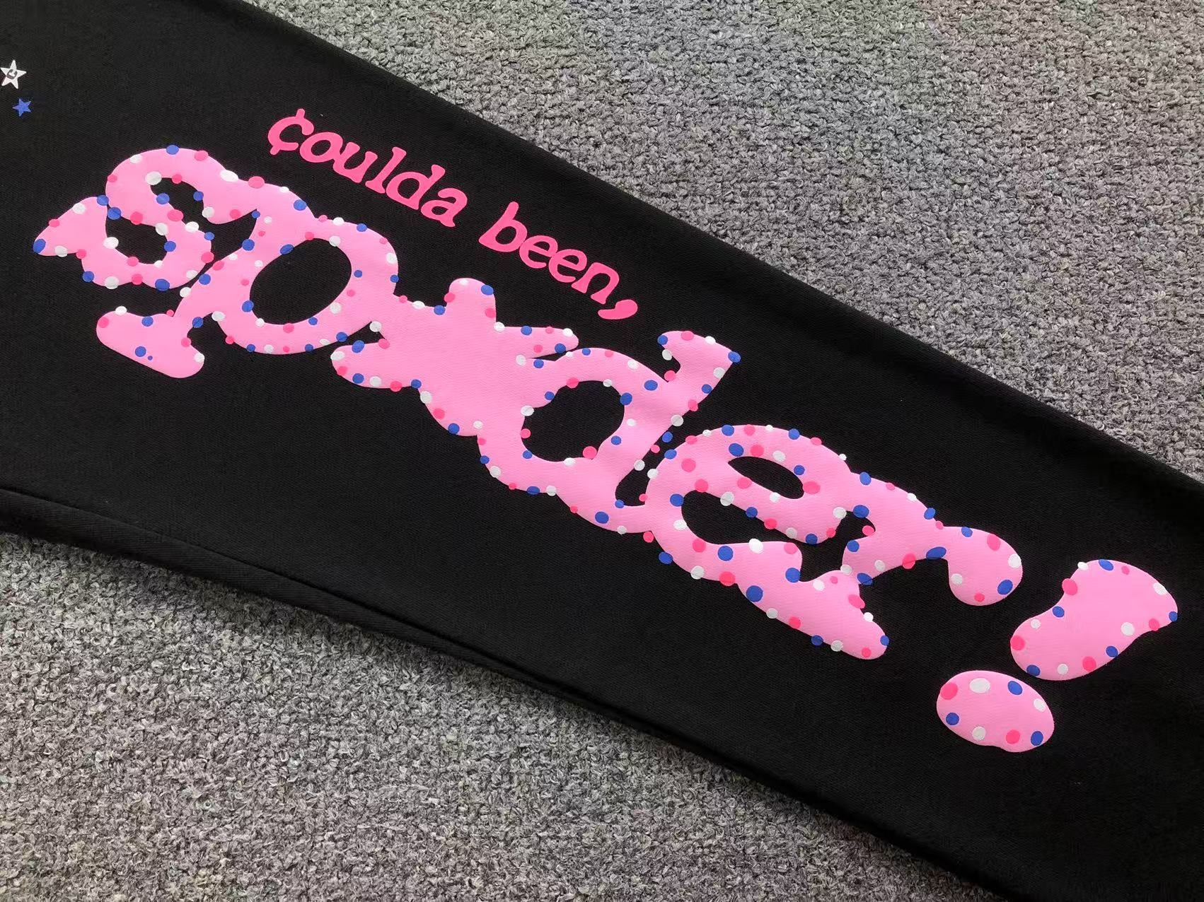 Sp5der “Coulda Been Spider!” Sweatpants Black/Pink