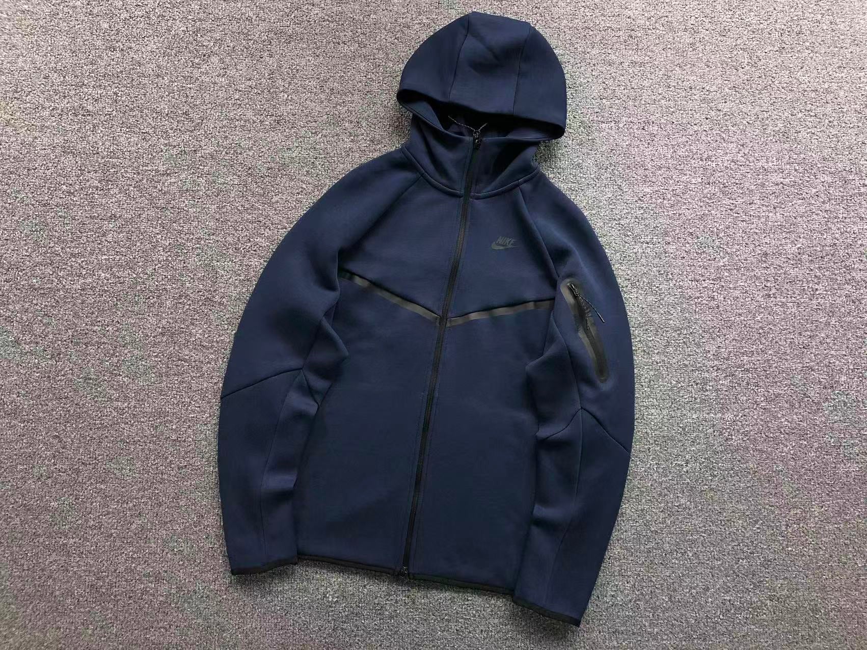 Nike Tech Fleece