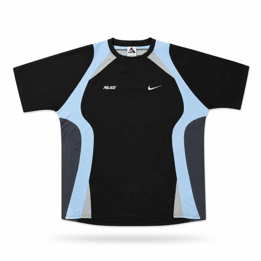 Camiseta Palace x Nike en negro