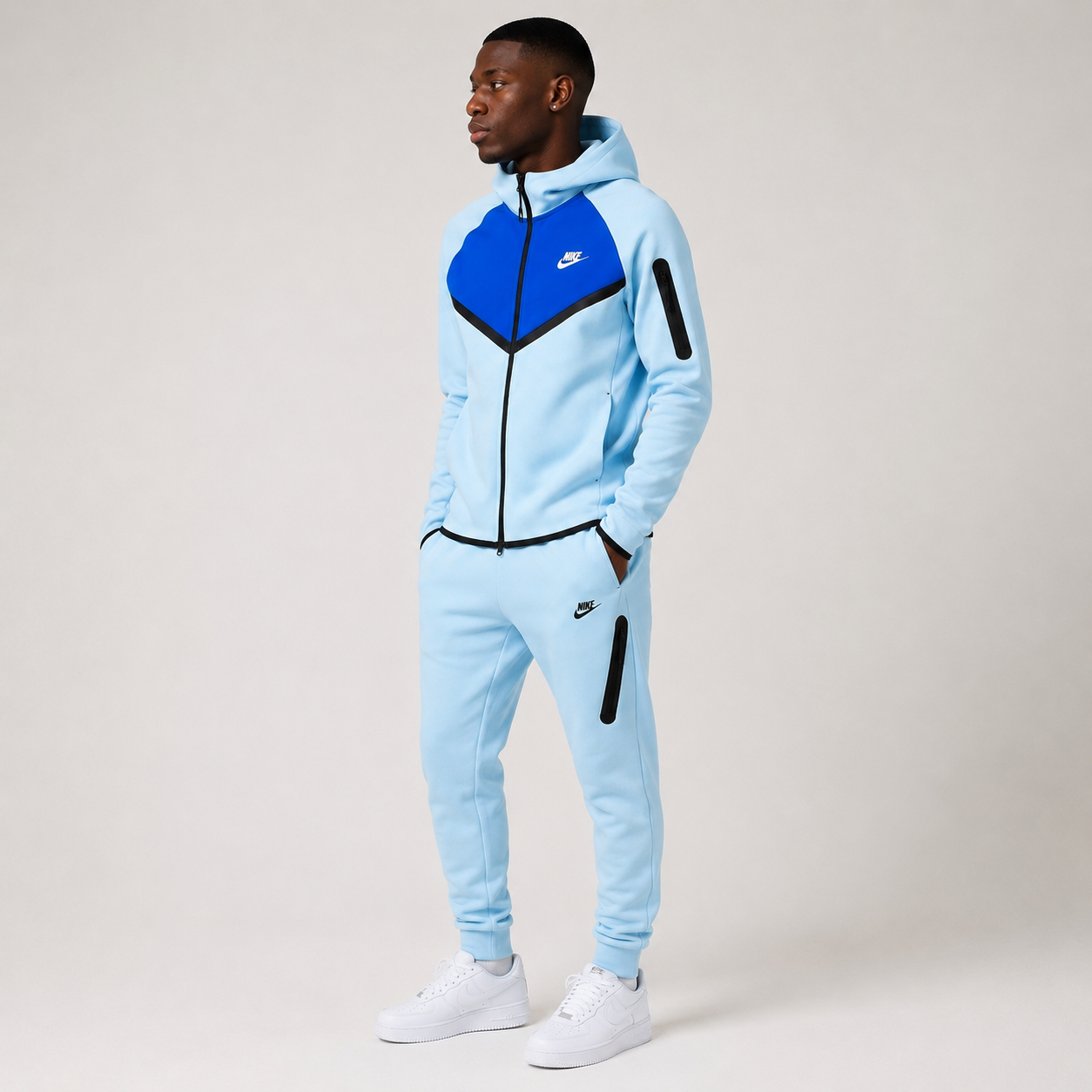 Nike Tech Fleece “University Blue/Royal Blue”
